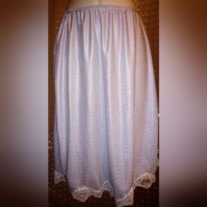 Vintage Lily Of France Half Slip Platinum Size L